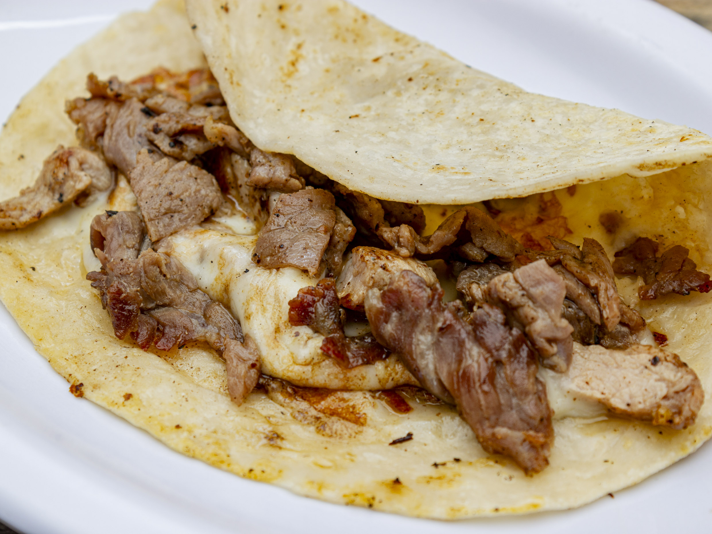 1 Taco de Parrilla con Costra de campechana