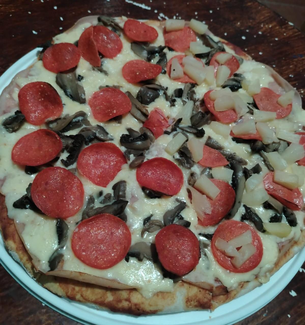Pizza Grande Jamón Queso y 2 Ingredientes