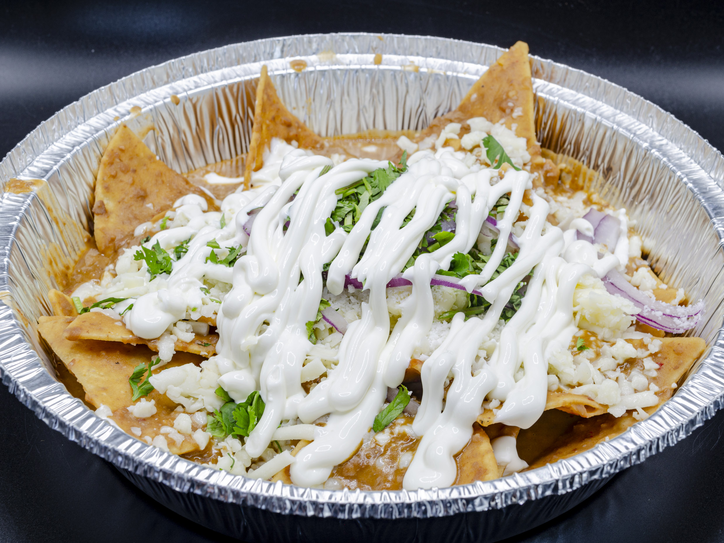 Chilaquiles en Salsa de Frijol