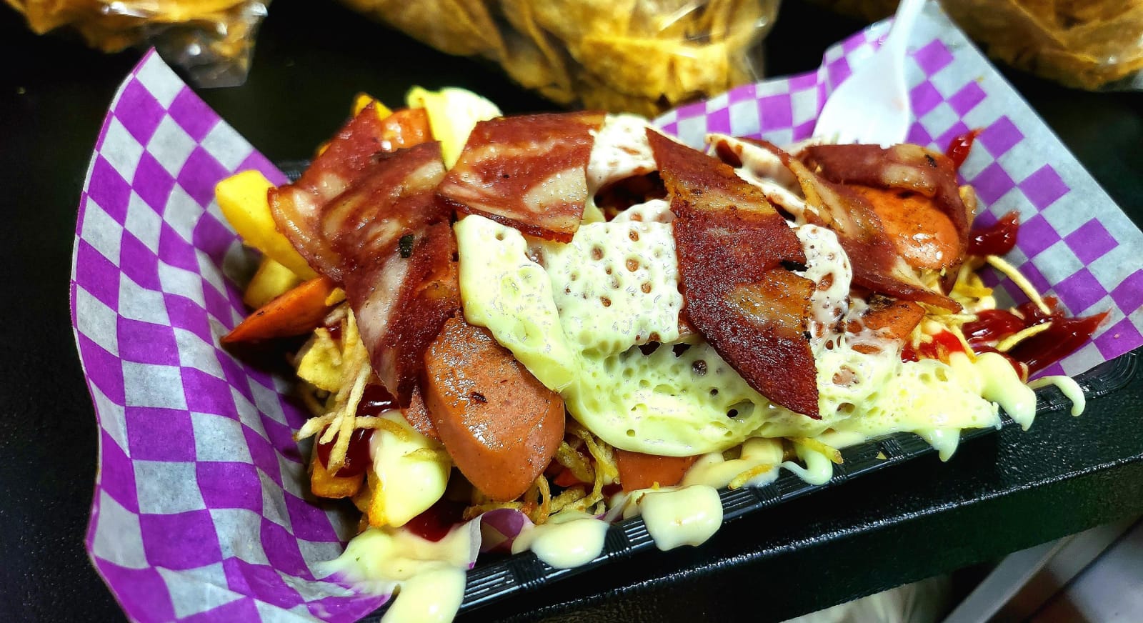 Salchipapas Especial