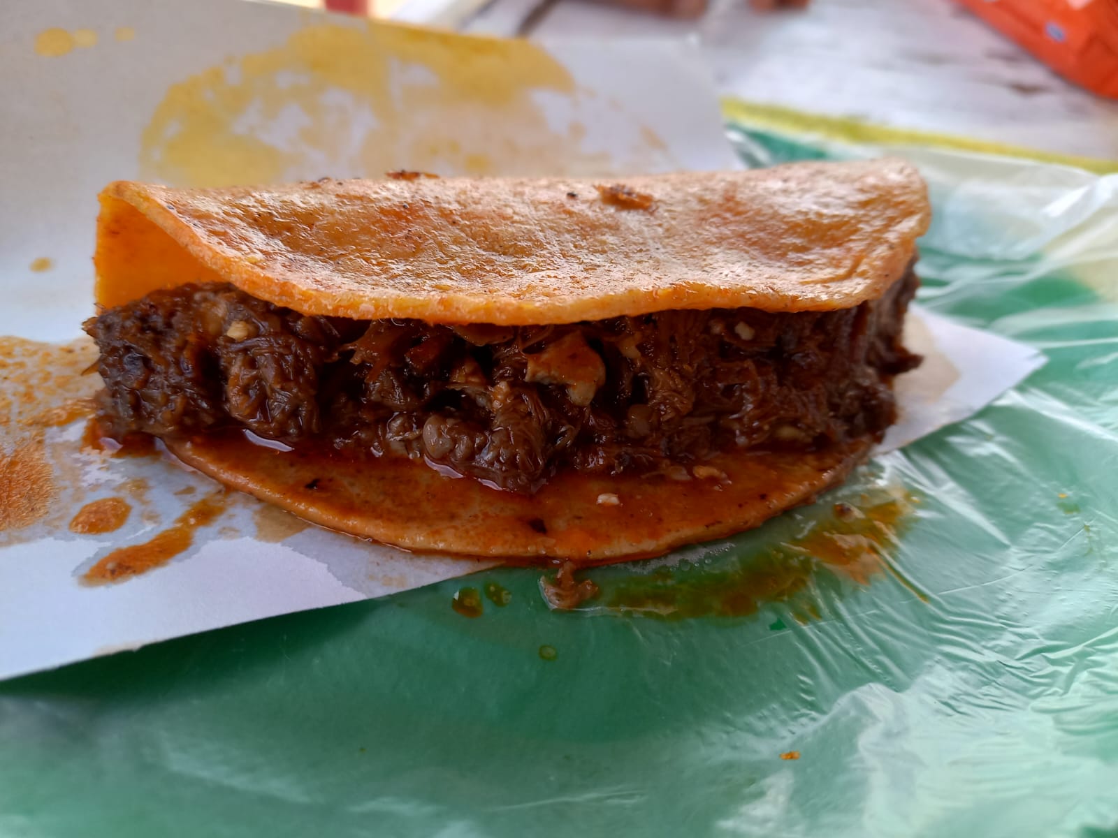 Taco de cabeza de res