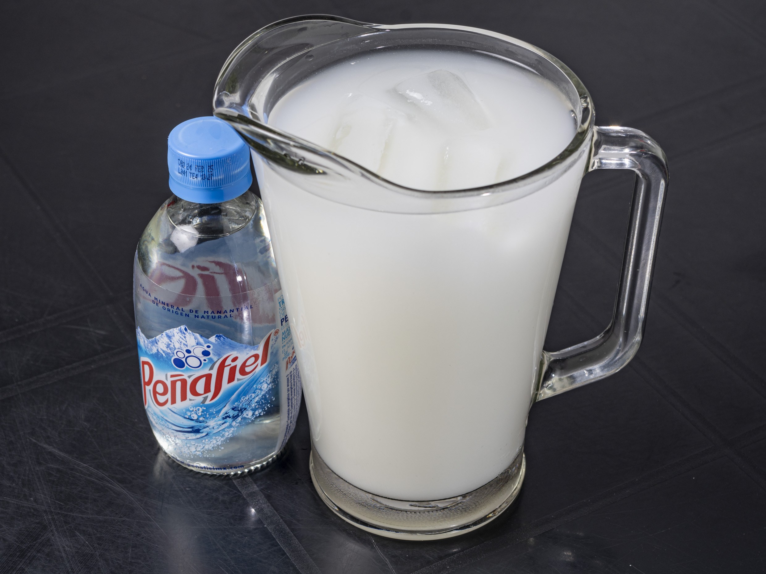Calpis Soda Jarra (1 lt.)