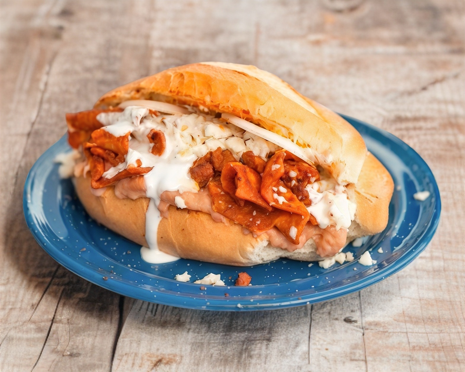 Combo Torta de Chilaquiles con Bistec