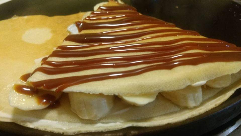 Crepa de Plátano con Queso y Cajeta