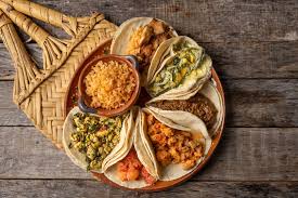 Combo 3 Tacos de Guisado + Agua Fresca