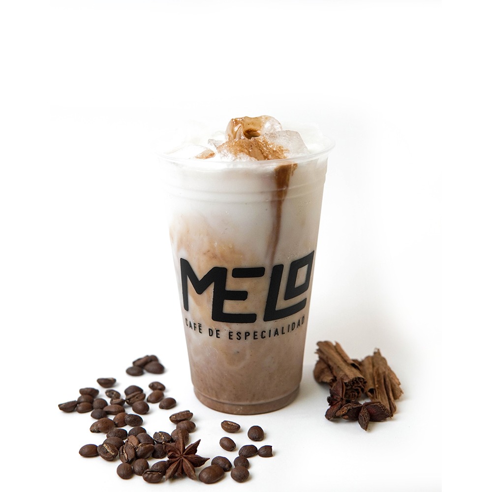 Dirty Chai en las Rocas 16 Oz