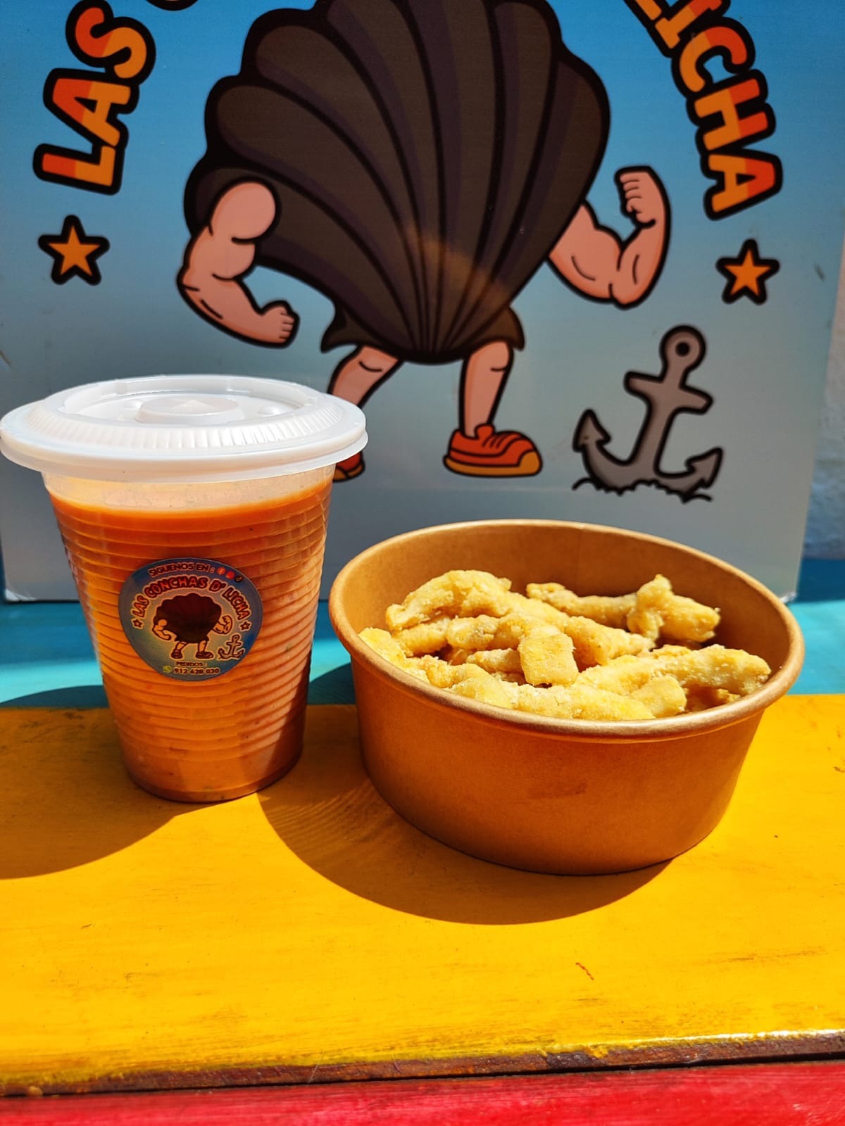 Leche de Tigre más Chicharrón más Bebida