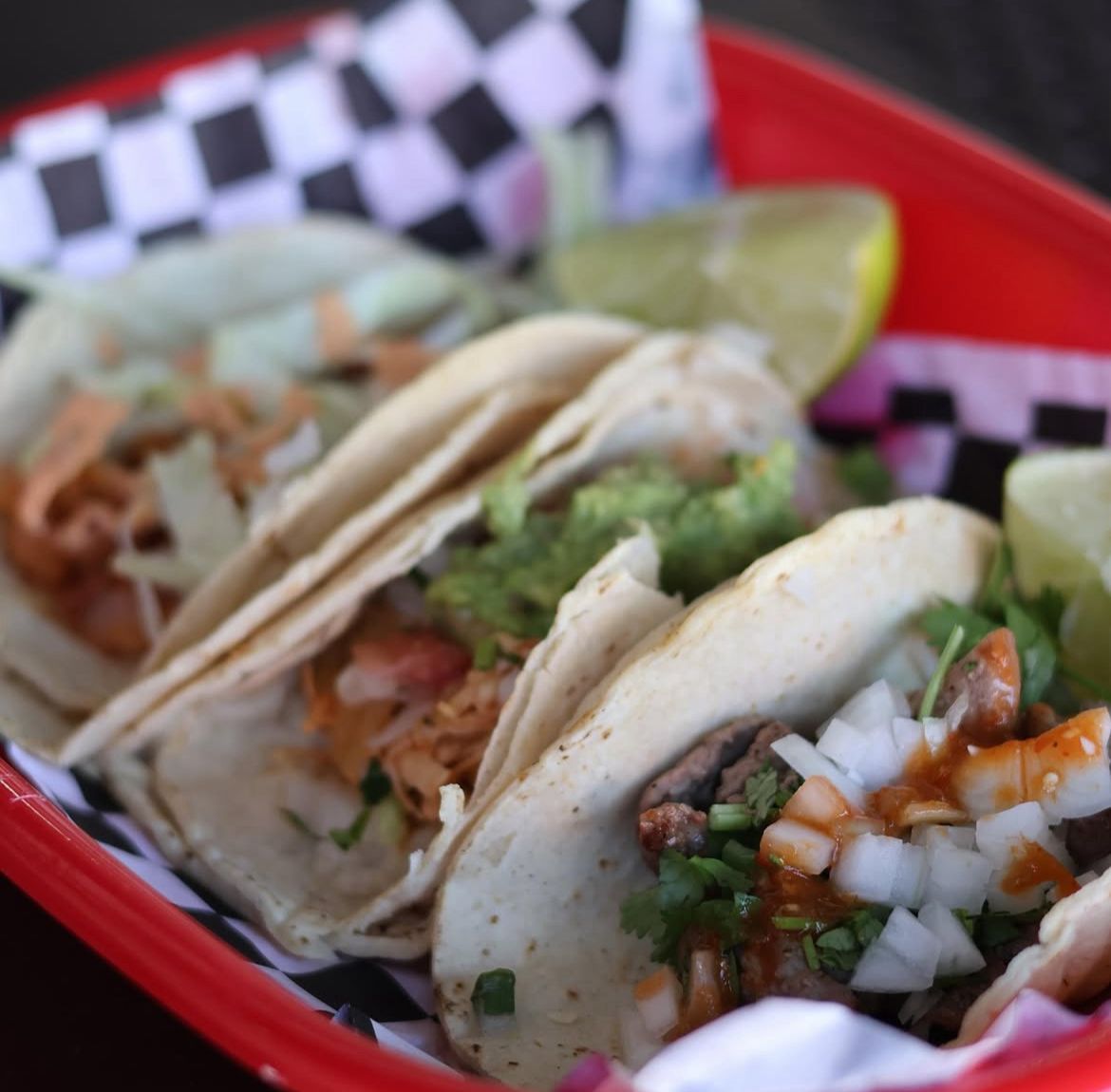 Tacos de Pollo al Chipotle