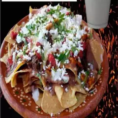 Combo Nachos y Bebida