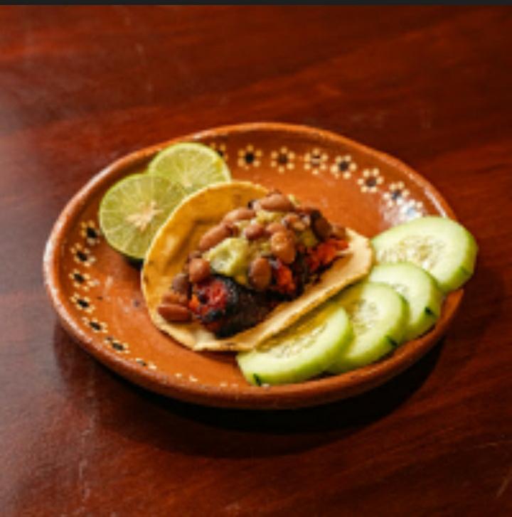 Taco de Maiz con Chorizo Norteño