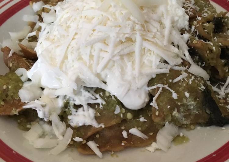 Chilaquiles Verdes con Carne P/ Asar