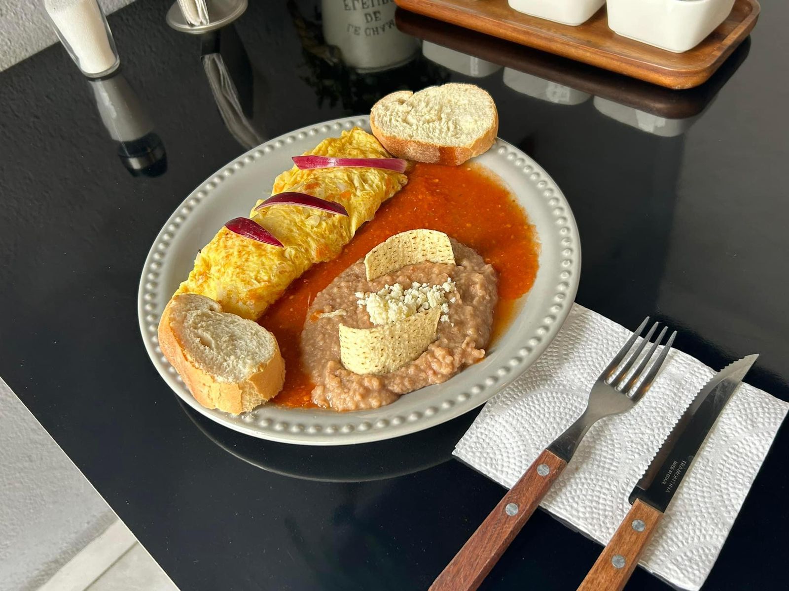 Omelette con queso y habanero
