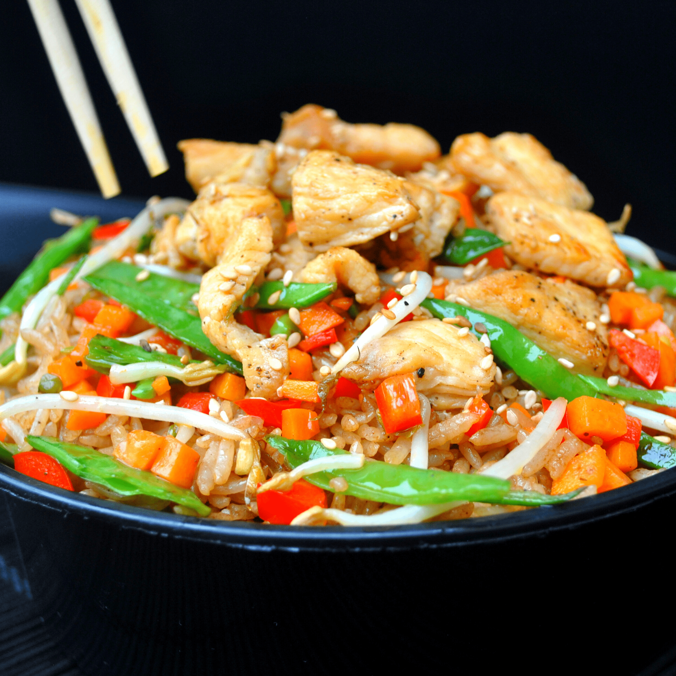 Arroz Yakimeshi de Pollo