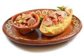 molletes con salchicha