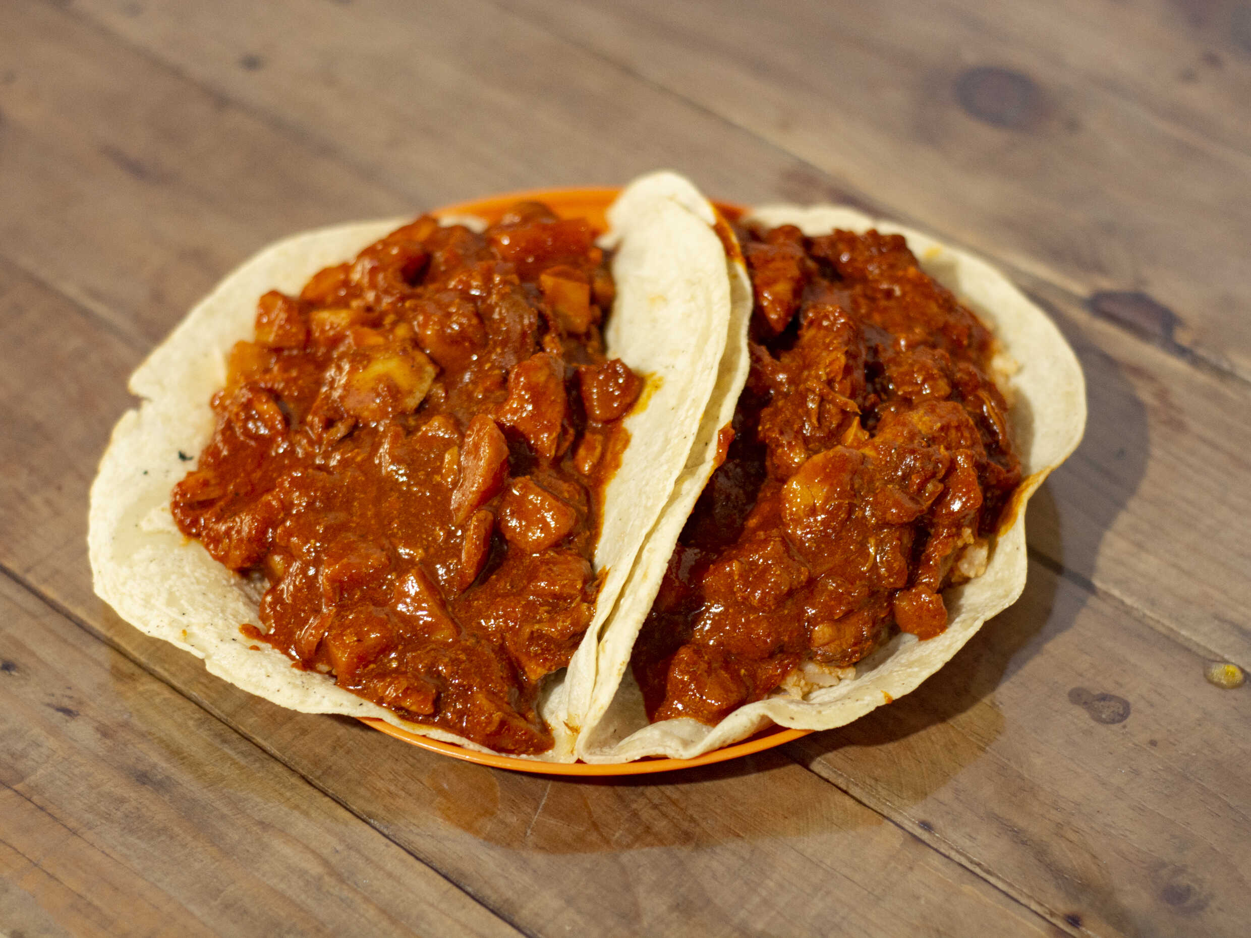 TACO COMPLETO DE COSTILLA EN ADOBO