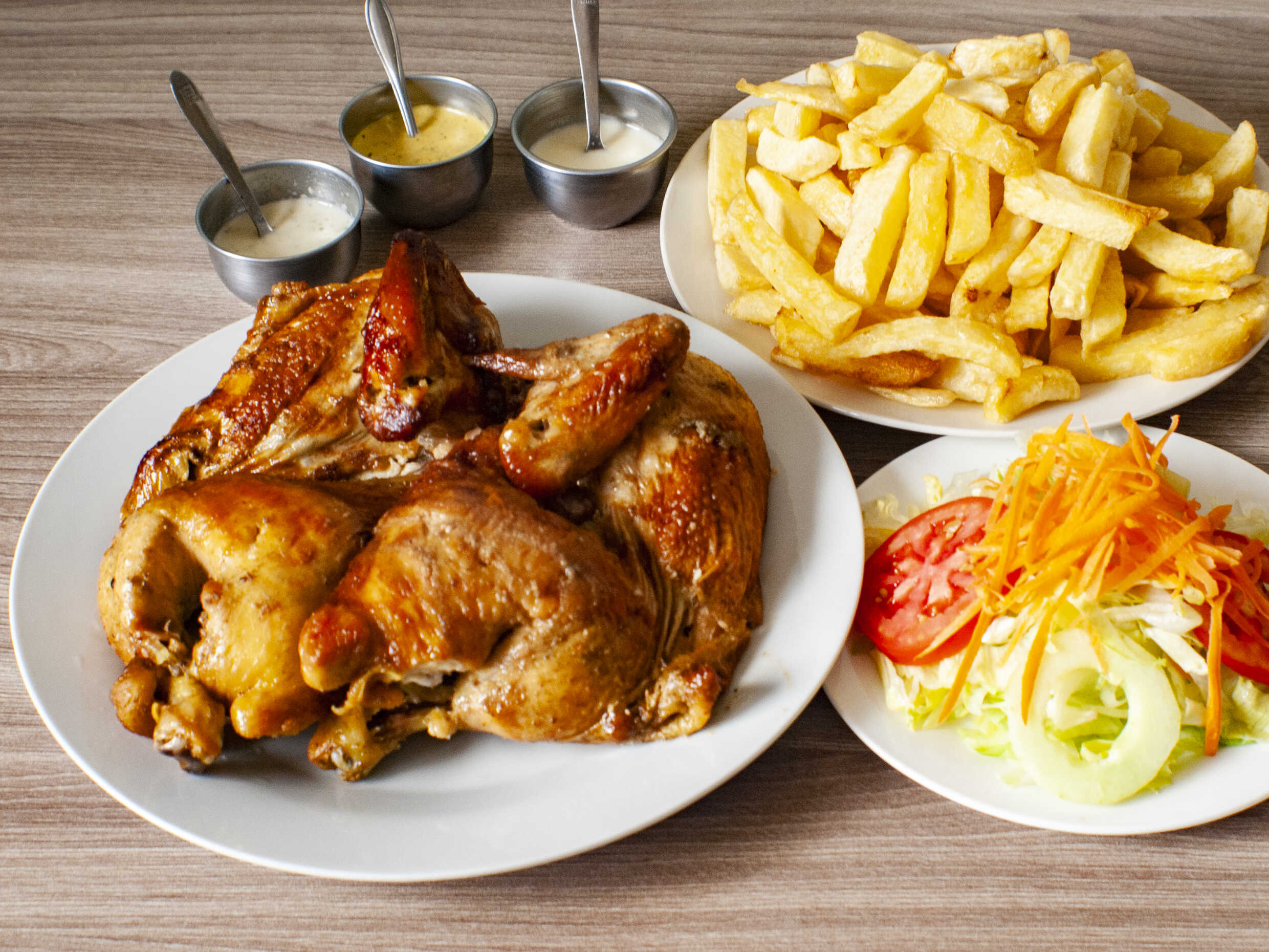 1 Pollo a la Brasa + Gaseosa 1 L