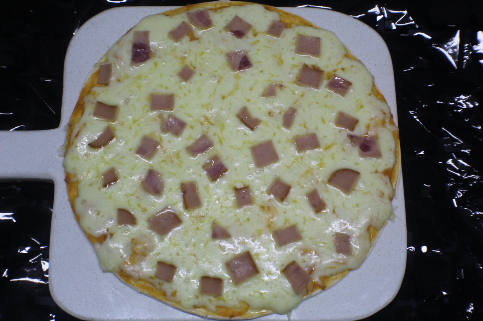 Pizza Jamón y Queso