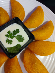 6 Empanada de Papa Tipo Vaticana