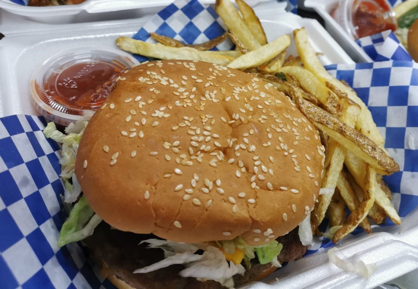 Hamburguesa con Papas