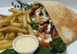 Combo Shawarma con Papas y Refresco