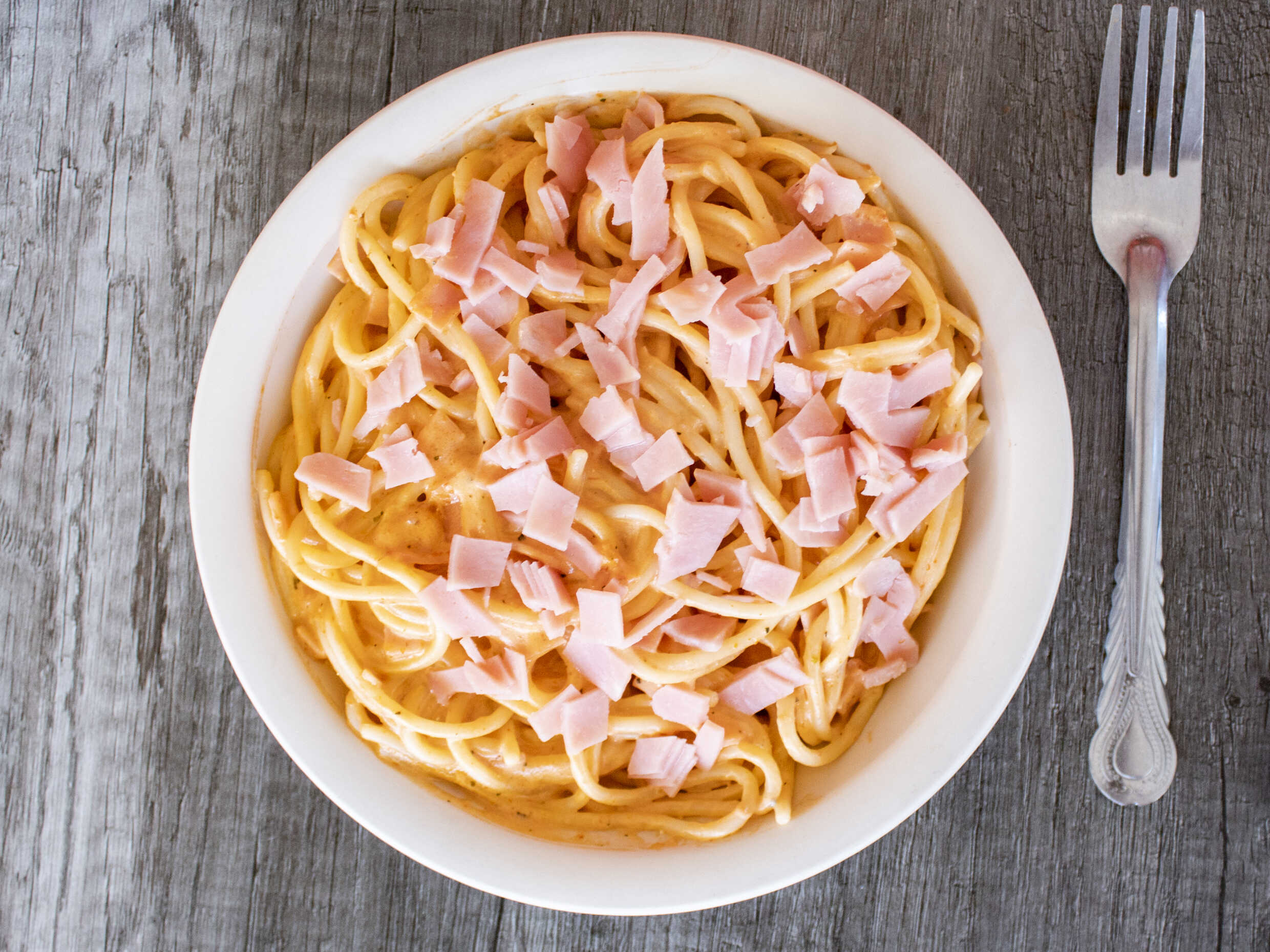 SPAGUETTI CON CREMA