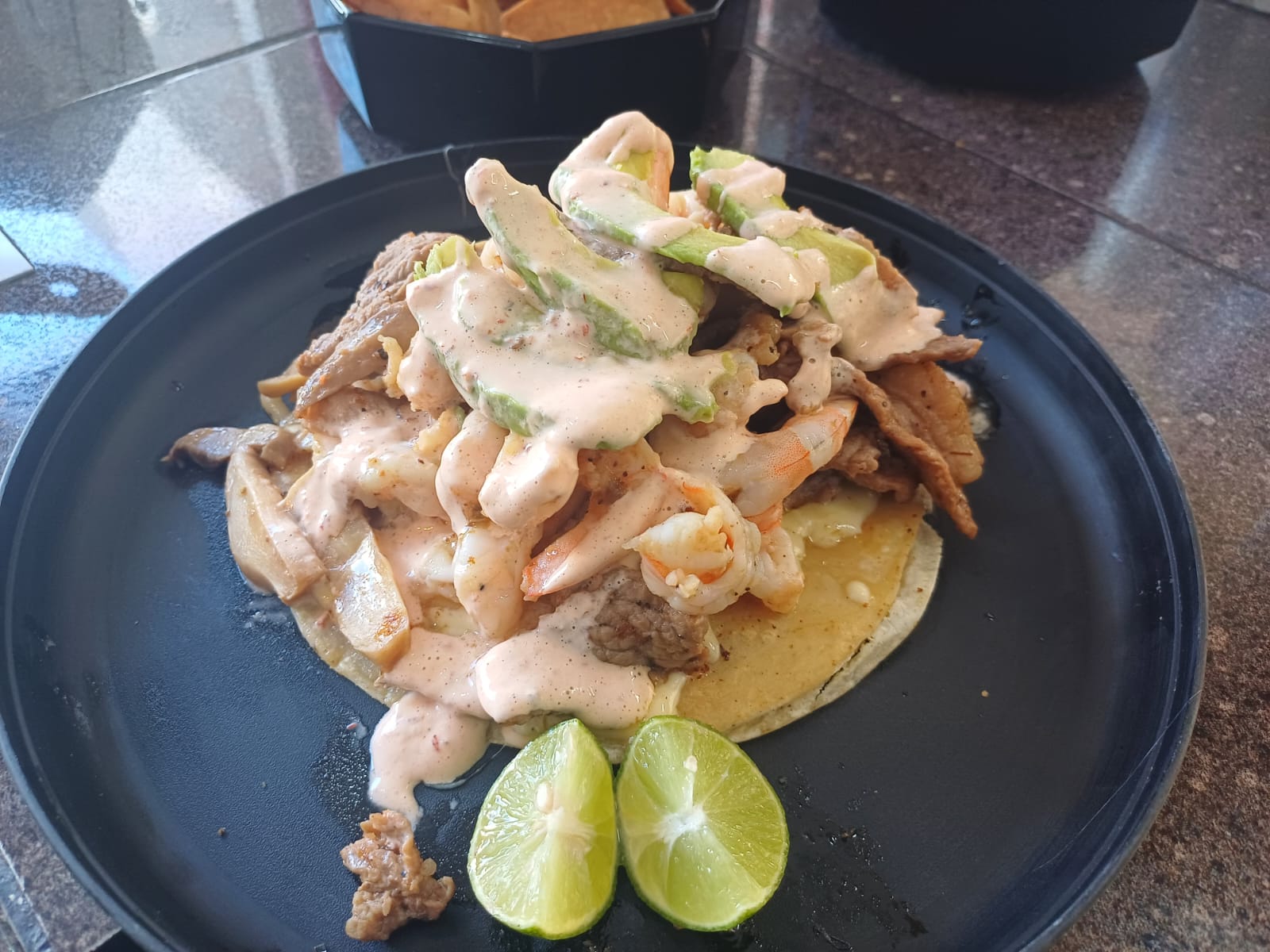 Taco de guisado Mixto