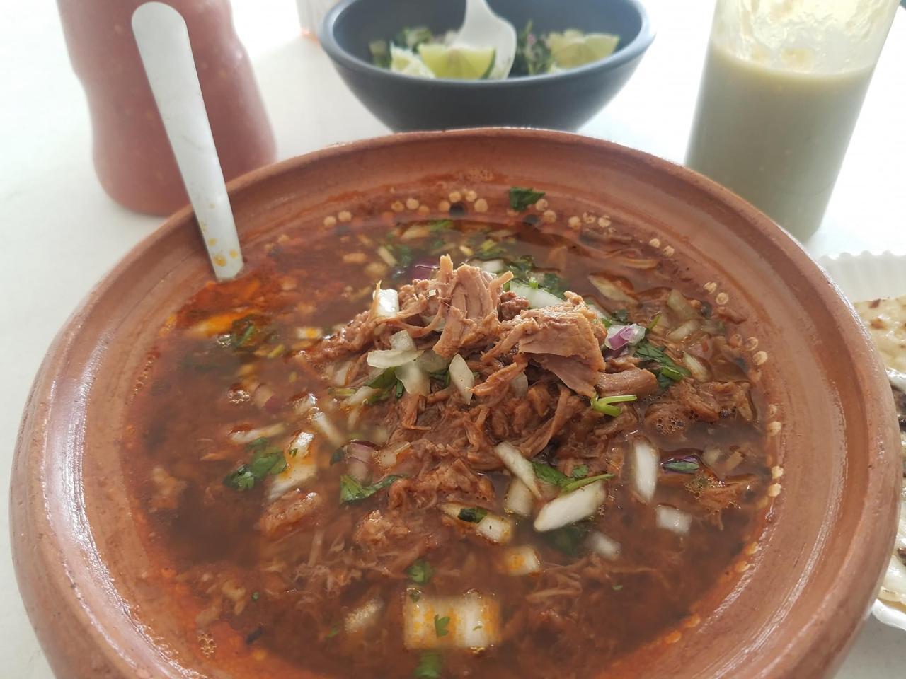 Plato Grande de Birria