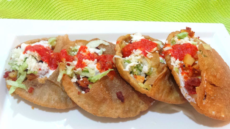 4 Gorditas de Maíz Fritas Picadillo