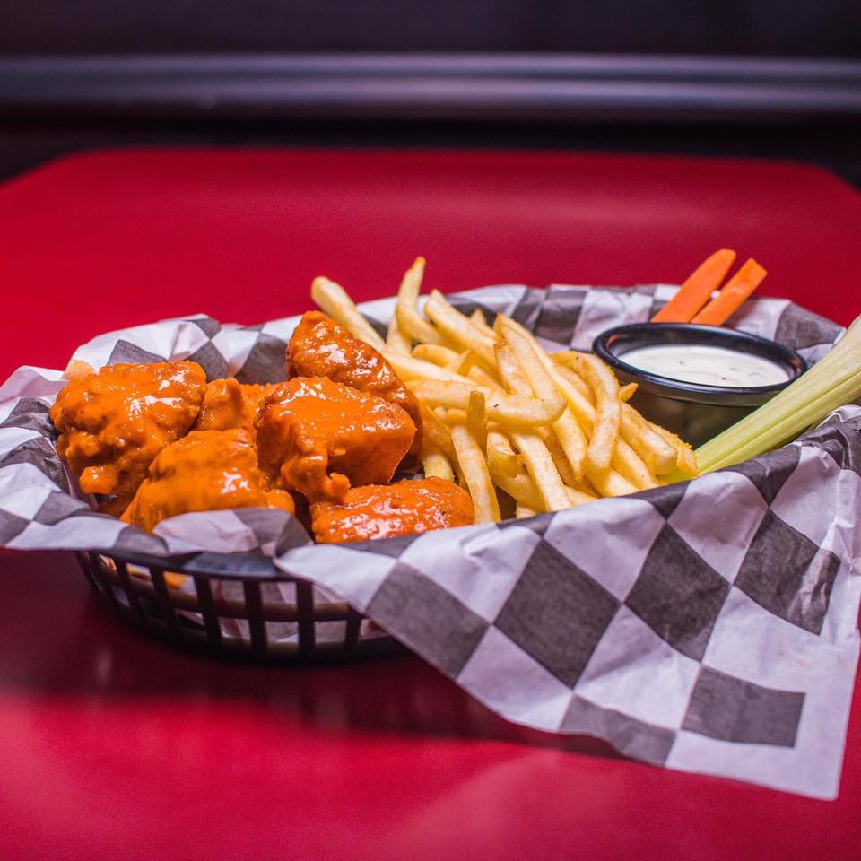 Boneless 250g + Papas Porción Individual