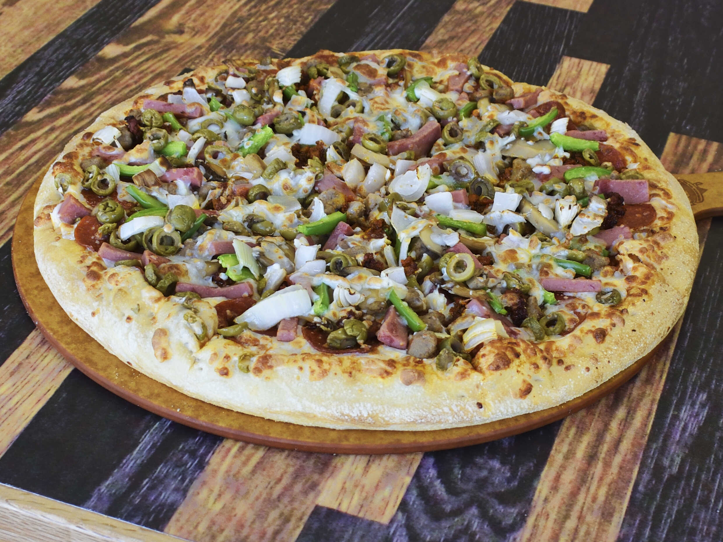 PIZZA EXTRAORDINARIA