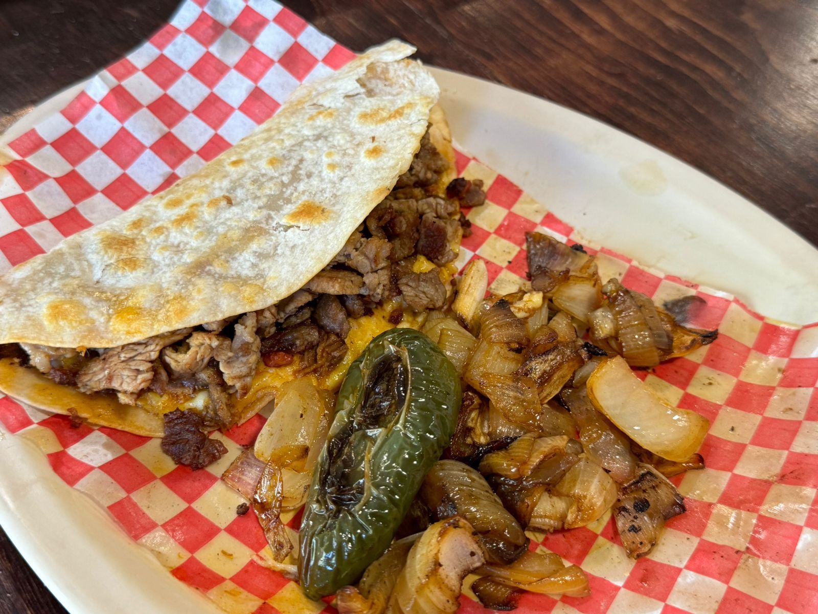Quesadilla de Harina con Barbacoa