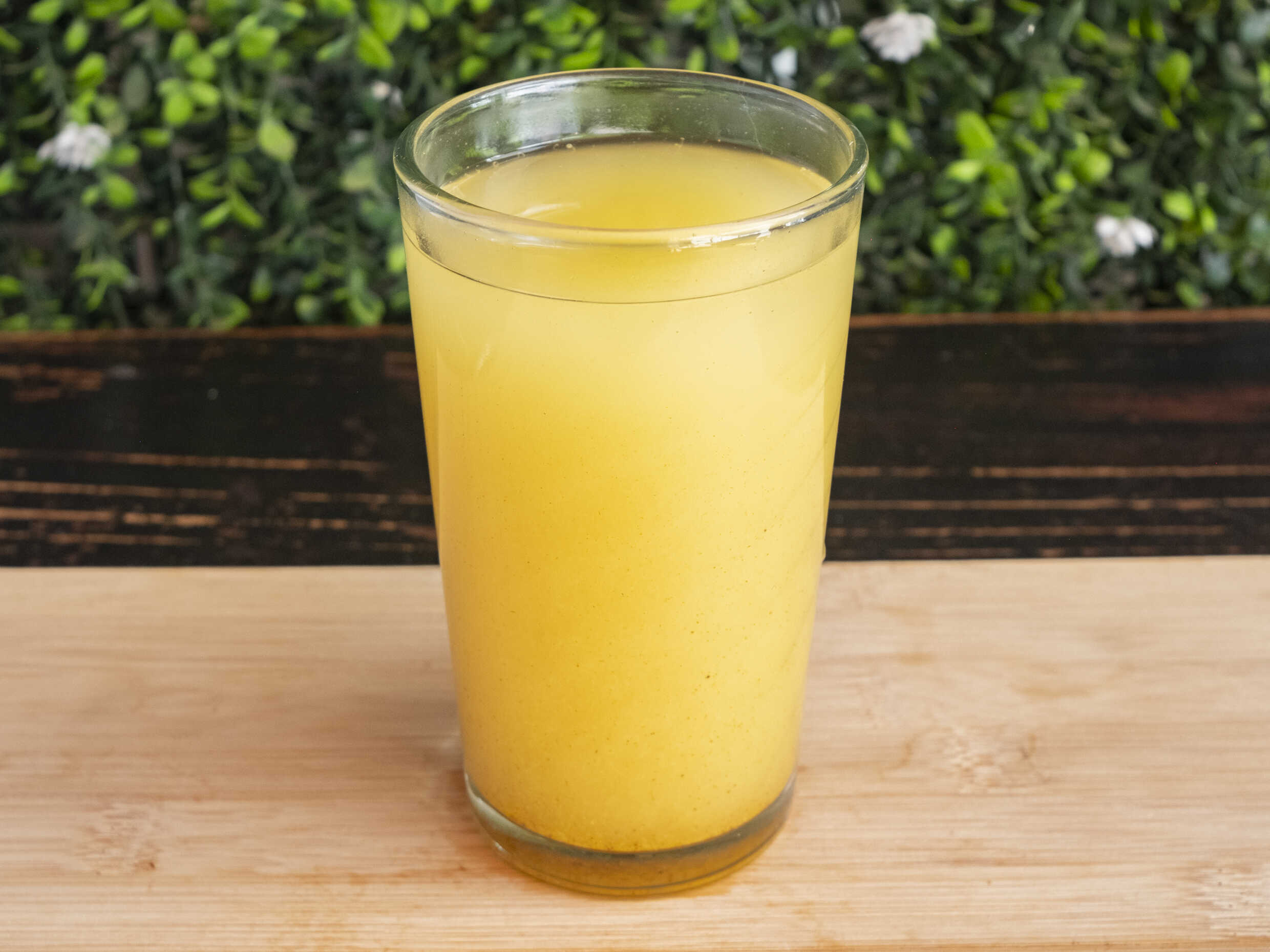Jugo Natural de Piña con Arroz