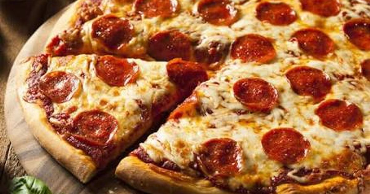 Pizza de Pepperoni Mediana