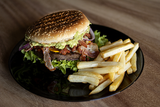 COMBO MEXICANA (BURGER+PAPAS+REFRESCO)