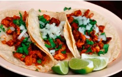 3 Tacos de Longaniza