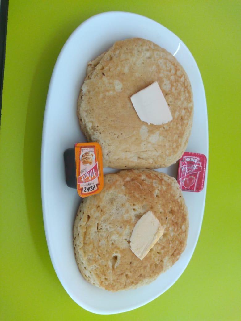 Hot Cakes con Mermelada o Maple