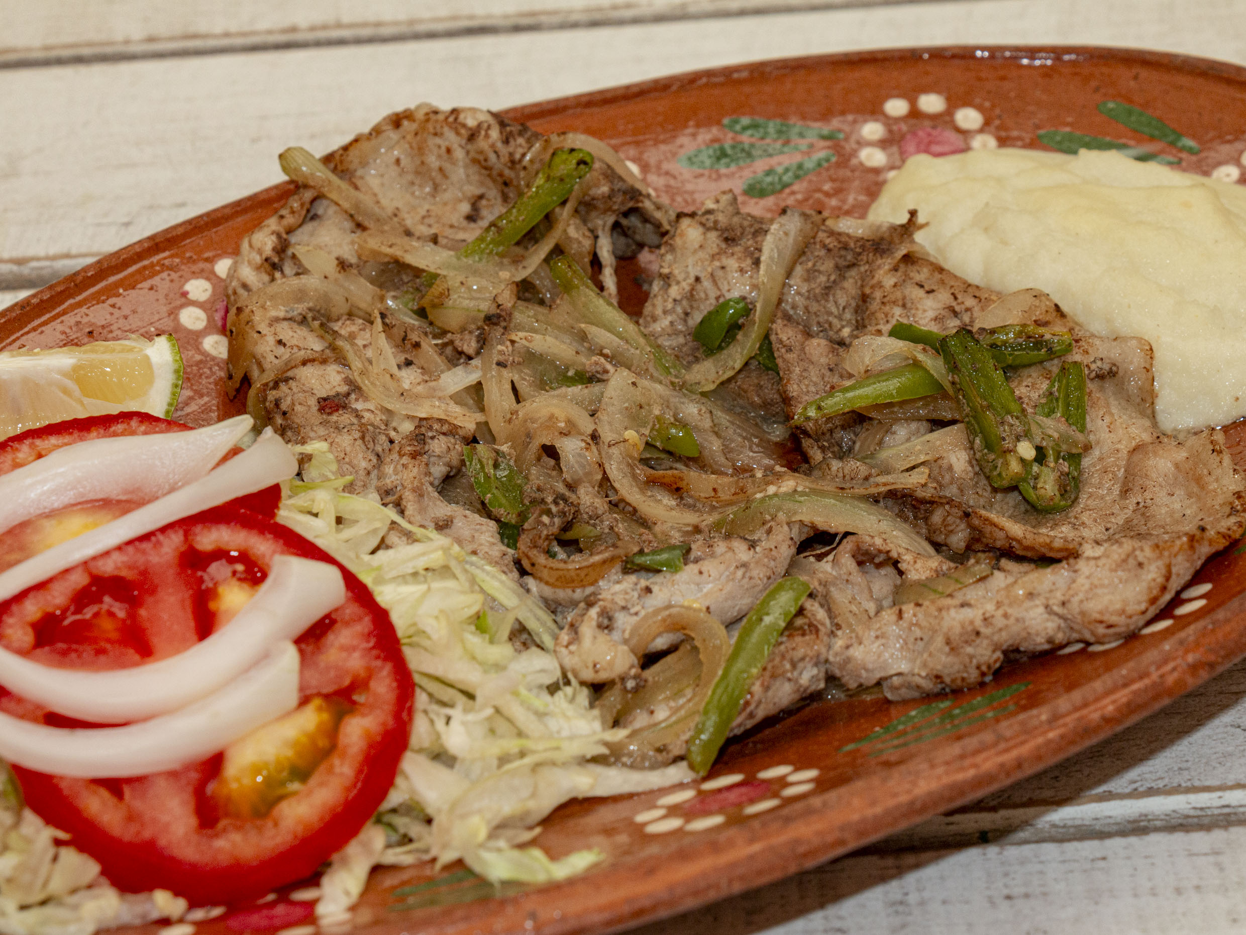 Bistec Encebollado