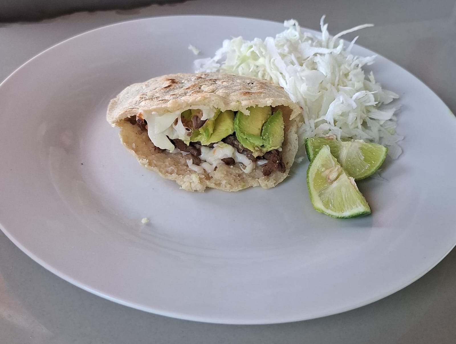 Gordita de Carne Asada