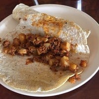 Tacos de Cazuela de Papá con Chorizo