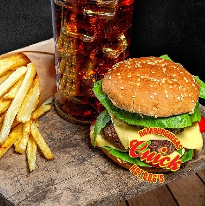 Pq#7 Hamburguesa doble  con papas y soda
