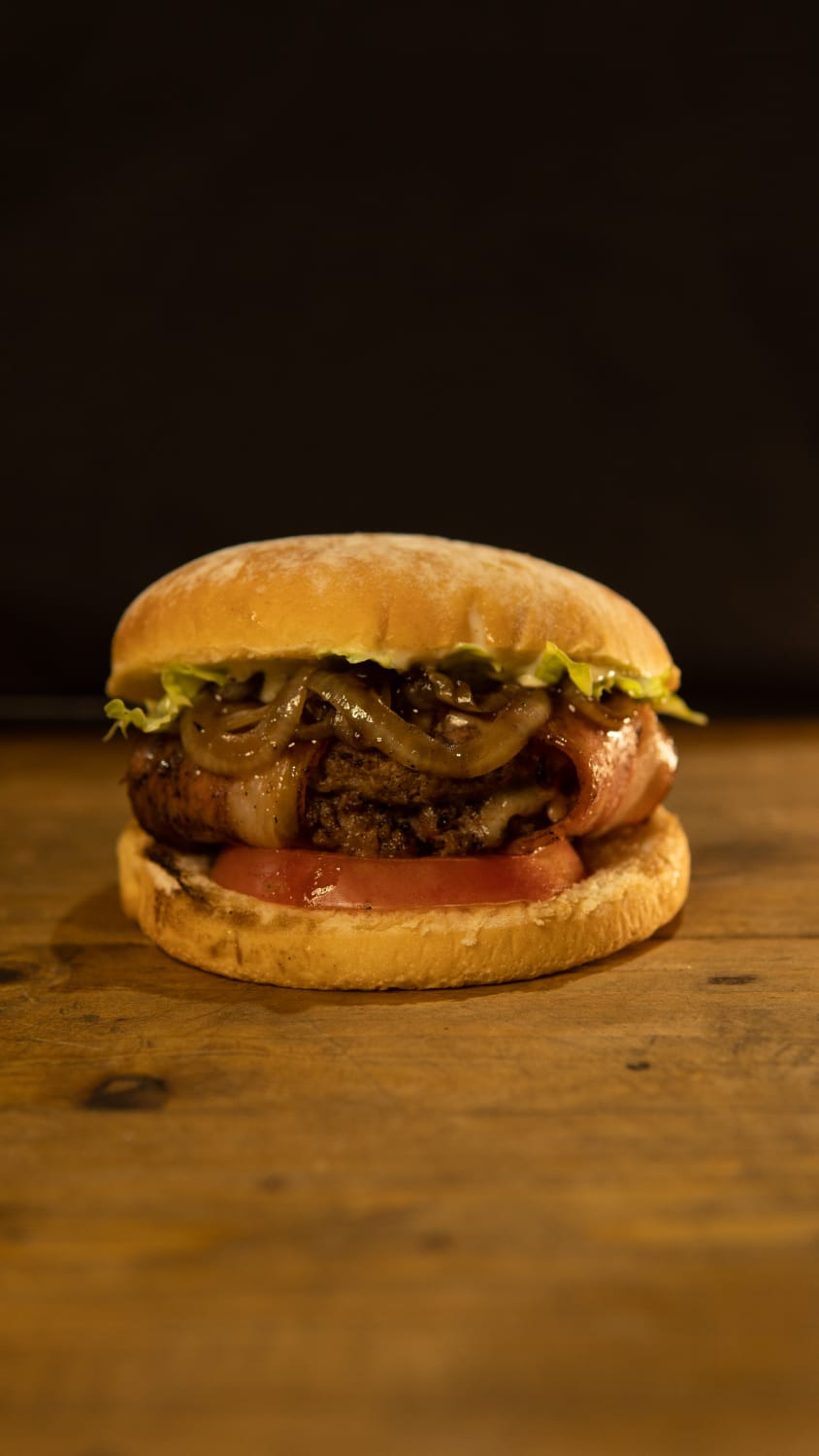 2 bacon burger + gaseosa 1.5 litros