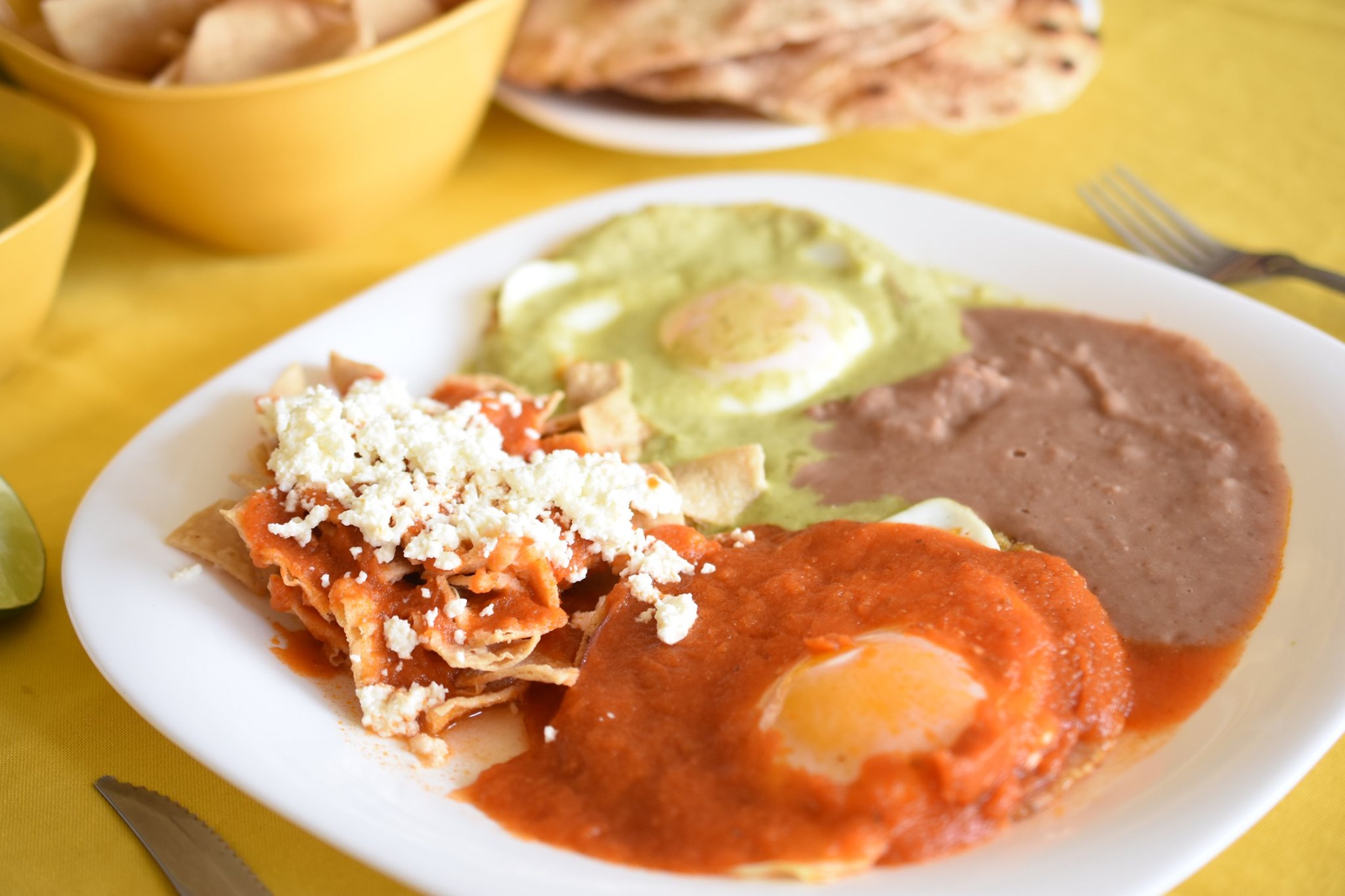 Huevos Divorciados