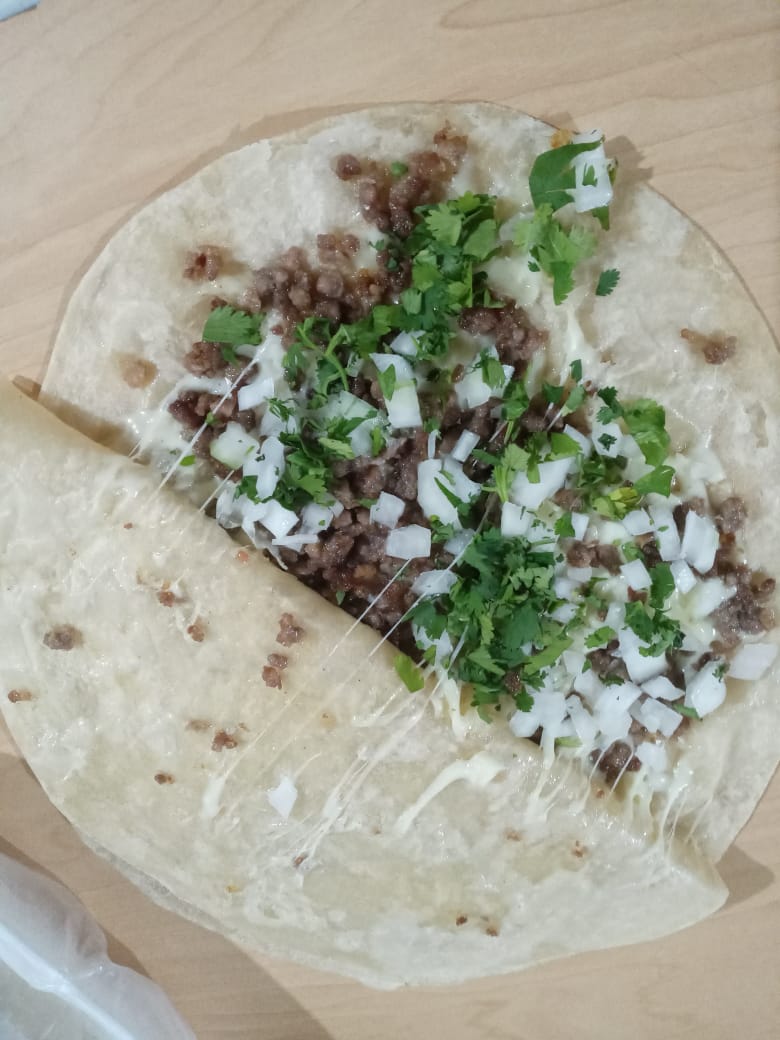 Quesadilla Doble con Carne