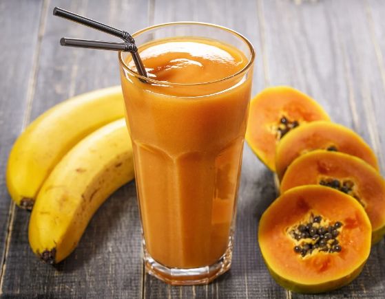 Jugo de Banano, Papaya y Naranja
