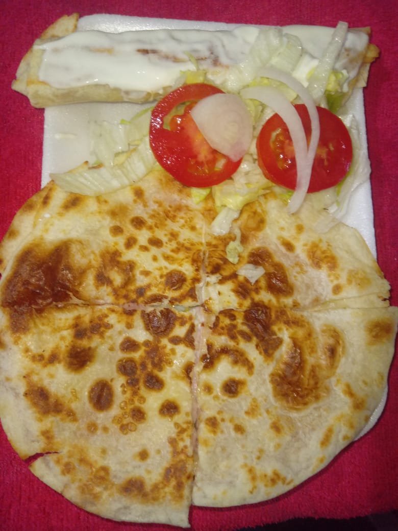 Combo Sincronizada + Burrito y Agua