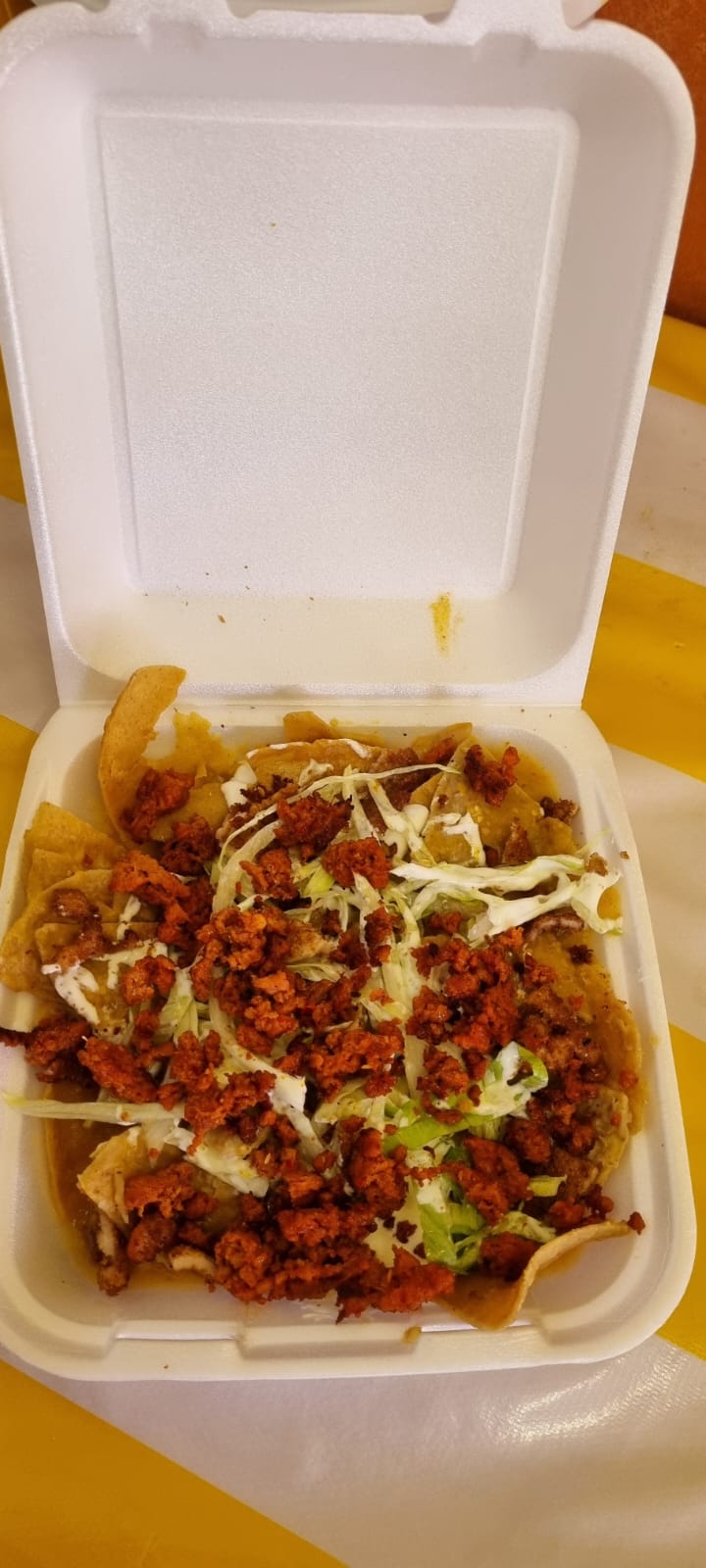 Chilaquiles con Longaniza