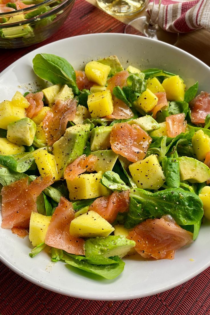 Ensalada de Pescado a las Finas Hiervas