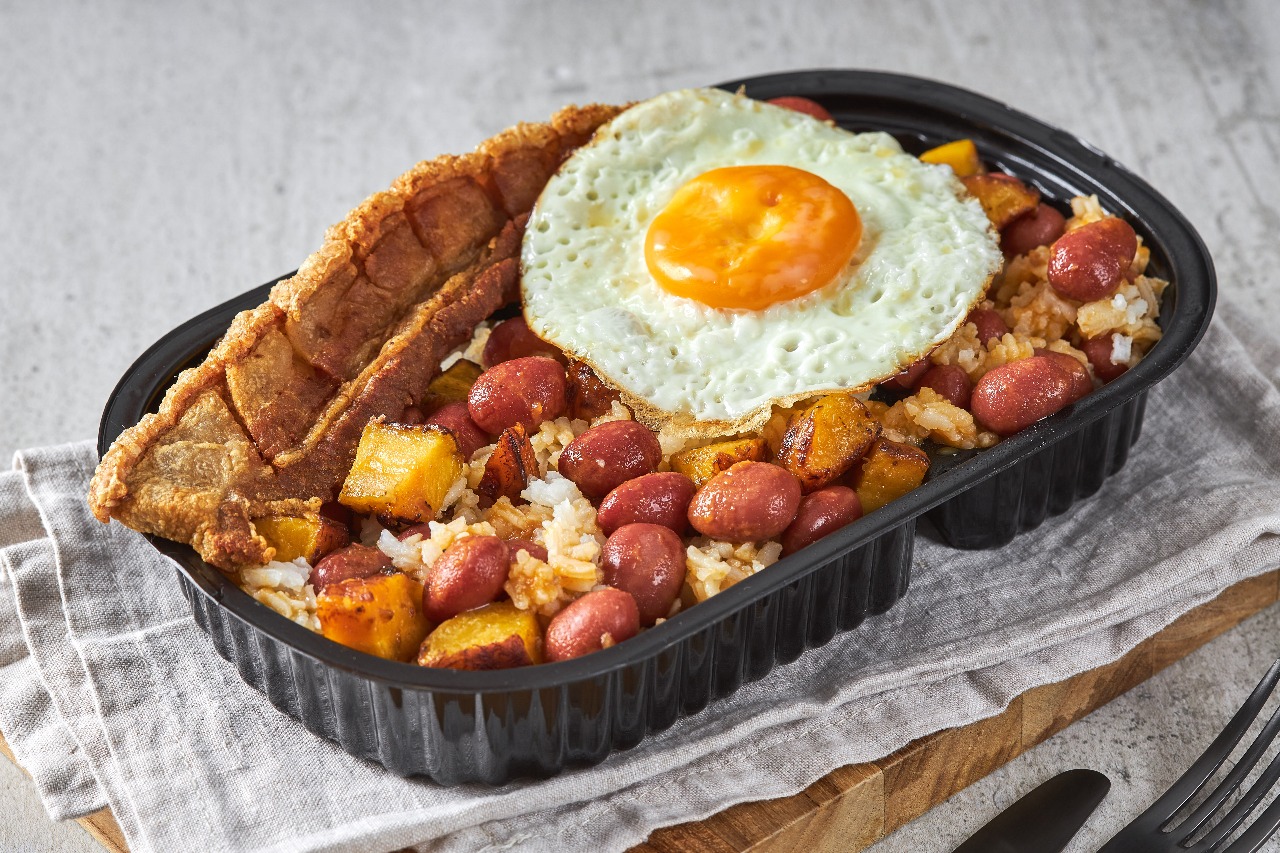 Bandeja Express Calentao con Chicharron