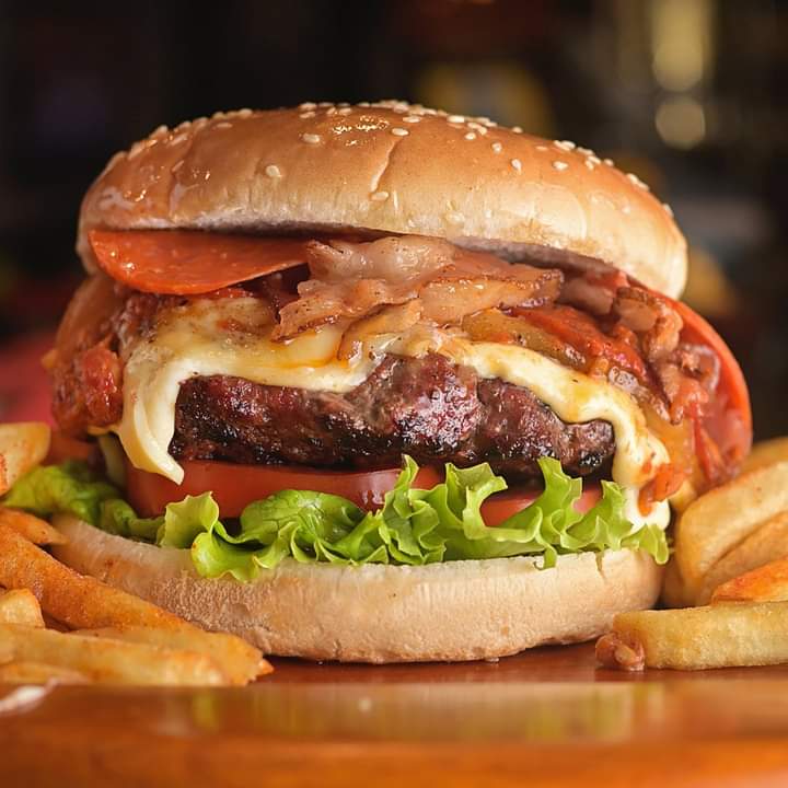 2x1 Hamburguesa One Burger + Bebida 250 Ml + Papas