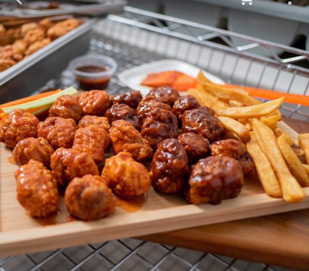 Boneless 1/2 kg (Incluye Papas Individuales)